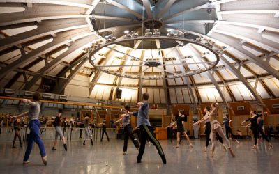 Visite dans les coulisses de la série « L’Opéra » tournée entre Lessines, Liège, Bruxelles et Paris